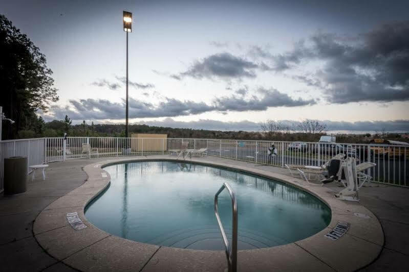 Best Western Dothan Inn & Suites Exteriér fotografie