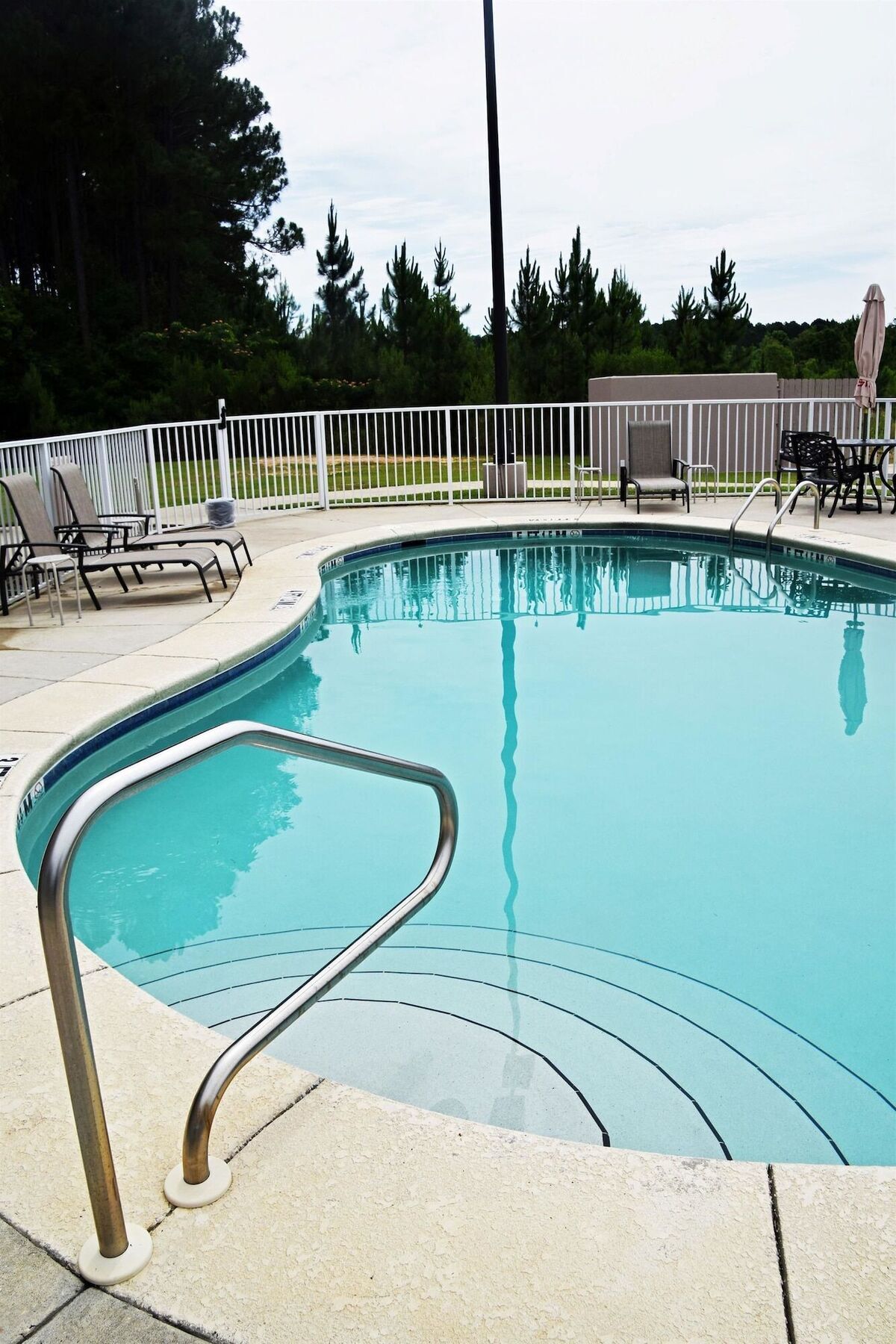 Best Western Dothan Inn & Suites Exteriér fotografie